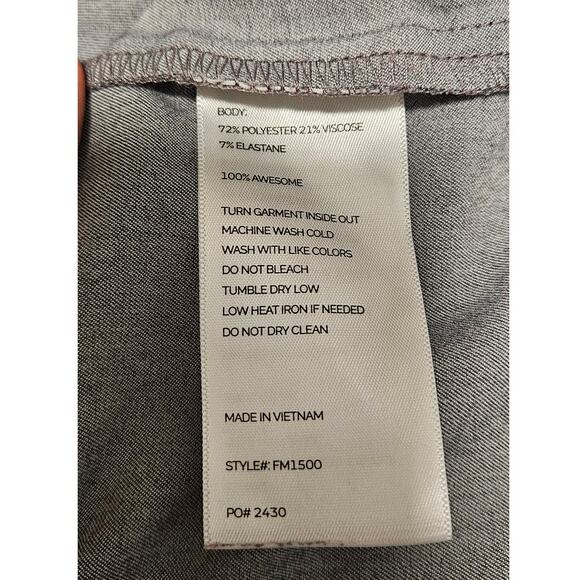 Figs Men's Size Medium Leon Three-Pocket Gray Scrub Top - Picture 3 of 6